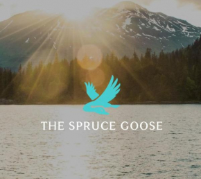 Spruce Goose Lodge